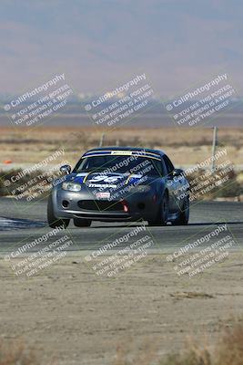 media/Nov-17-2024-CalClub SCCA (Sun) [[5252d9c58e]]/Group 4/Qual (Star Mazda Entrance)/